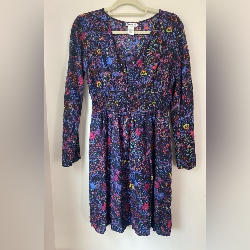 Republic Floral Print Dress With Bell Sleeves. Size Medium